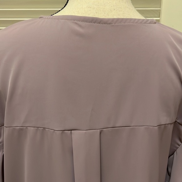 129. Lilac Top - Oversized, Wrap Front, Twist Front - Picture 12 of 16